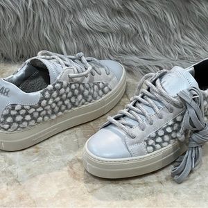 P448 Women’s Thea Wool Bubble Shoes. Made in Italy. Size European 38